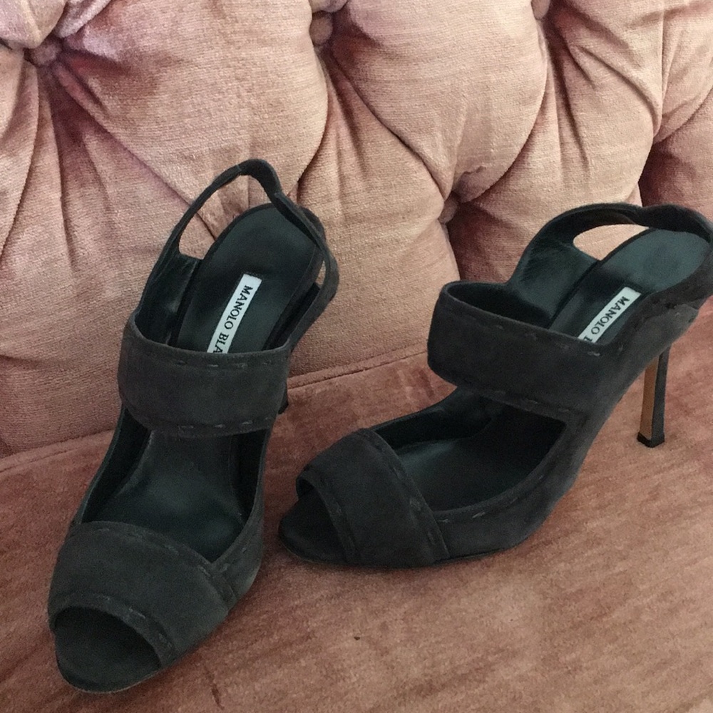 NEW Manolo Blahnik heels